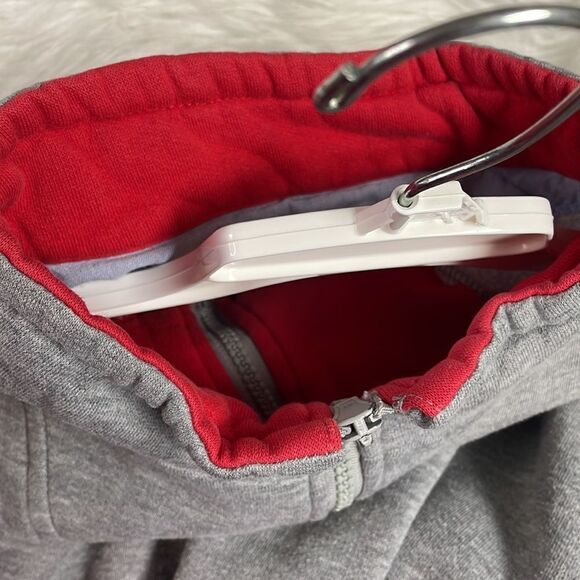 Varsity by Savile Row Men’s Sweat Shirt, Size M, Gray and Red - Picture 8 of 8